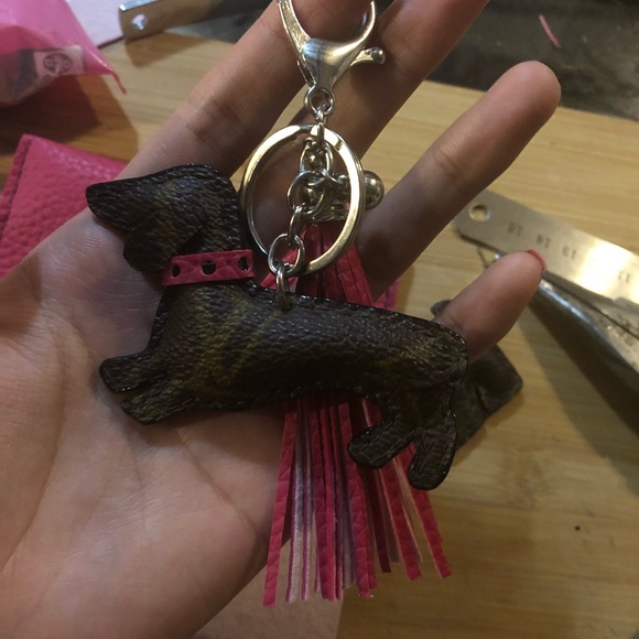 Brand new butterfly earrings - Picture 6 of 8